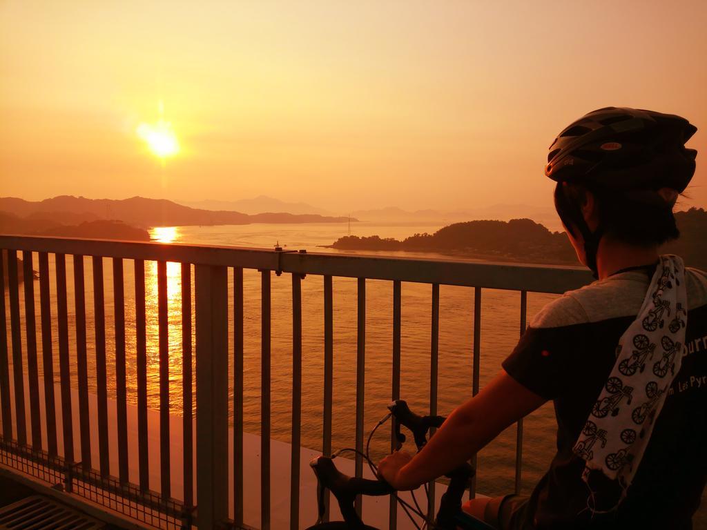 Cyclo No Ie Hotel Imabari Railway Station Екстериор снимка
