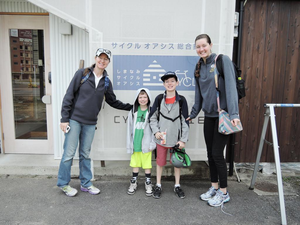 Cyclo No Ie Hotel Imabari Railway Station Екстериор снимка